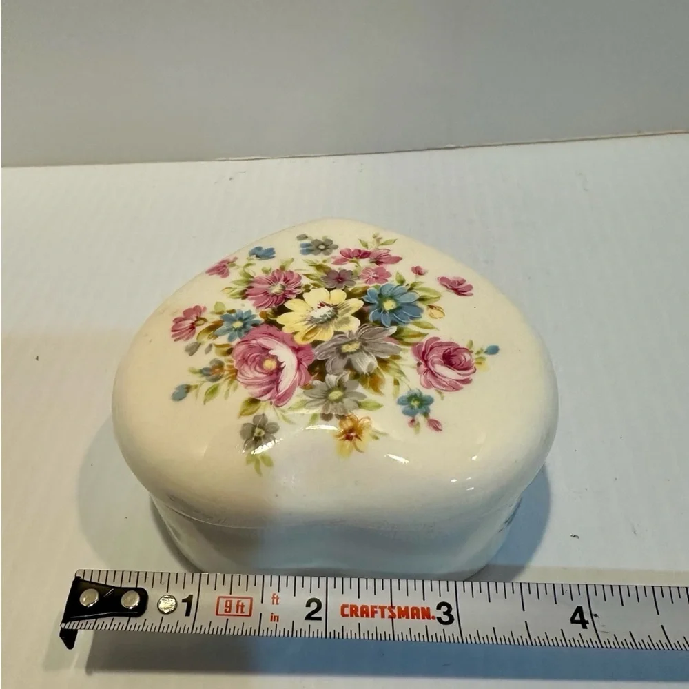 Floral Heart-Shaped Decorative Box